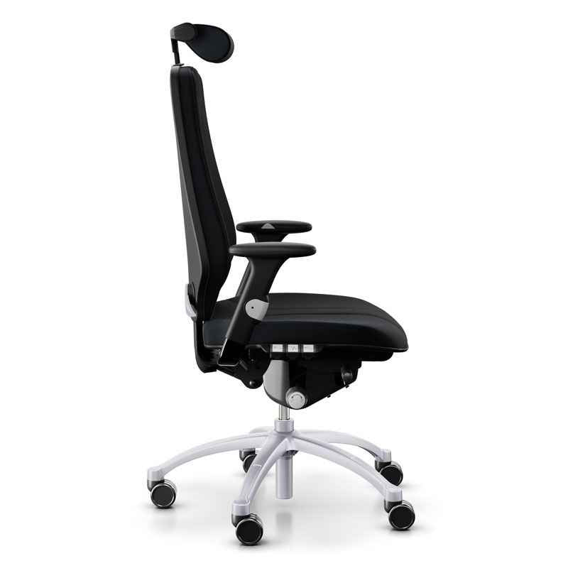 RH Logic 400 XL Chair - Black w/ Silver Base