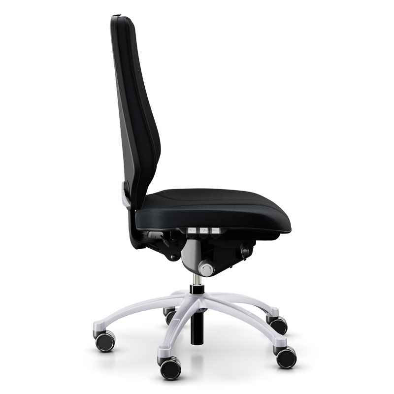 RH Logic 400 XL Chair - Black w/ Silver Base